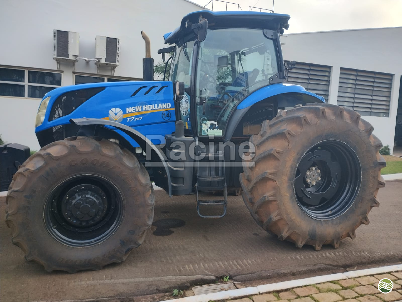 TRATOR NEW HOLLAND NEW T7 260 Tração 4x4 Racine Tratores - Case JAU SÃO PAULO SP